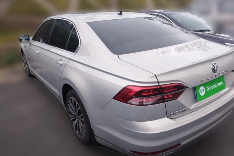 Used Volkswagen Phideon 2018 Revised Version 380TSI Two-Wheel Drive Business Edition
