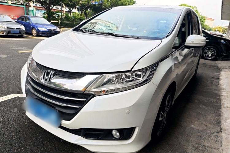 Used Honda Odyssey 2015 Updated Version 2.4L Smart Edition