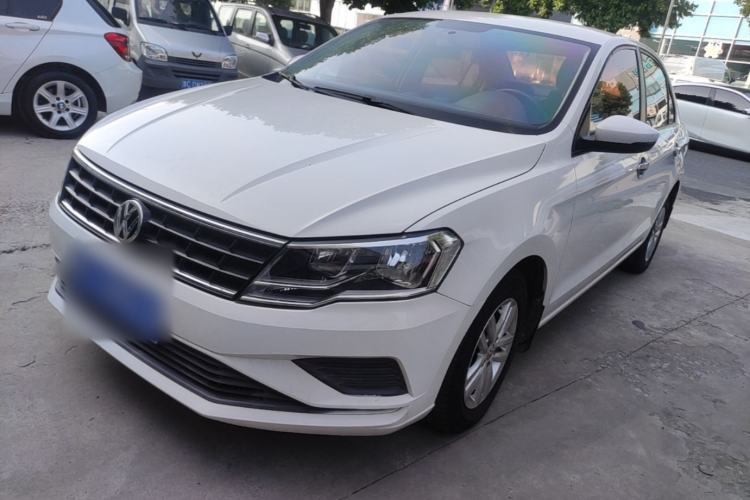 Used Volkswagen Jetta 2017 1.4L Manual Fashion Edition