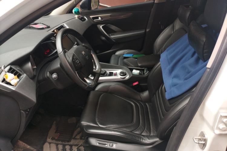 Used DS 6 2014 1.6T Luxury Edition THP160 Left Front Seat