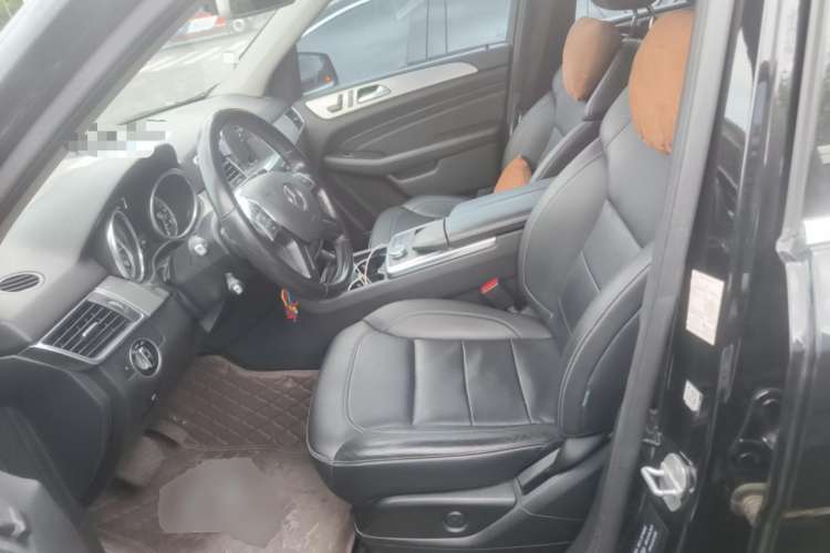 Used Mercedes-Benz M-Class 2015 ML 320 4MATIC
