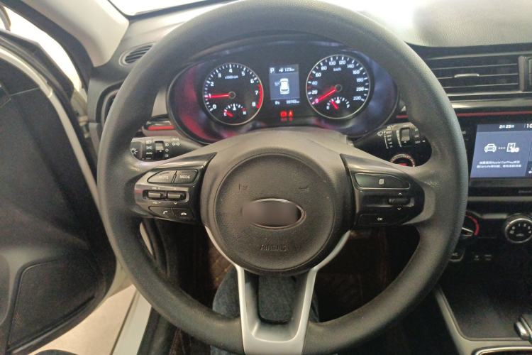 Used Kia KX Cross 2017 1.4L AT GLS