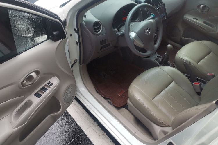 Used Nissan Sunny 2015 1.5XE Manual Comfort Edition