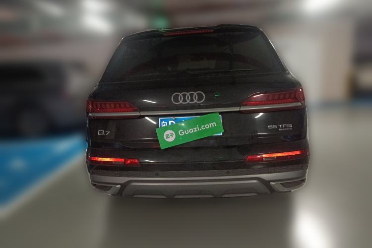 Used Audi Q7 2020 55 TFSI quattro S line sports model