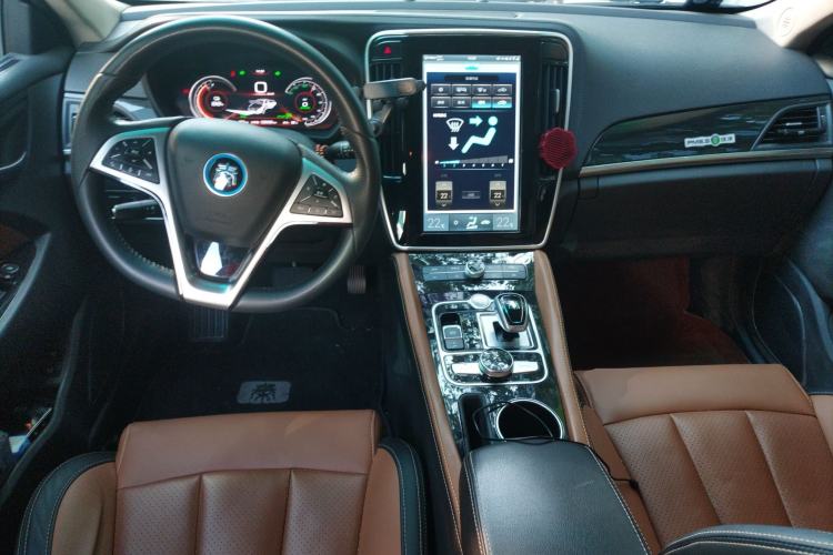 Used BYD Qin New Energy 2018 Qin EV450 Smart Connect Prestige Model
