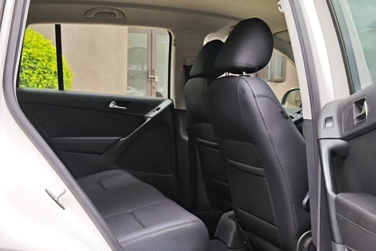 Used Volkswagen Tiguan L 2015 1.8TSI Automatic Two-Wheel Drive Trend Edition