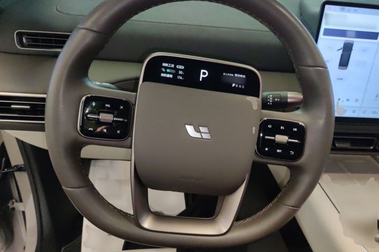 Used Li Auto MEGA 2024 Ultra Model Steering Wheel