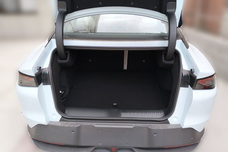 Used ARCFOX Alpha S5 2025 560MAX 185kW