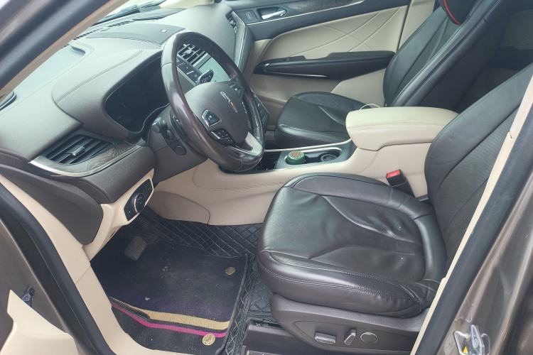 Used Lincoln MKC 2017 2.0T Two-Wheel-Drive Luxury Edition Driver Seat