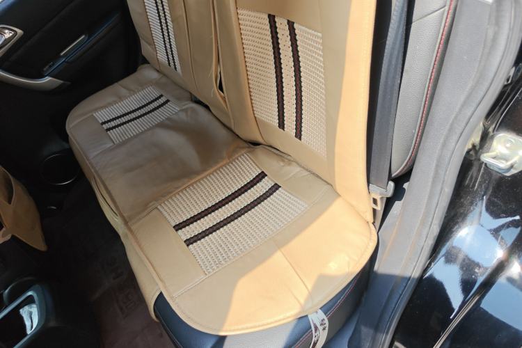 Used Haval H6 2015 Upgraded Model 1.5T Manual Two-Wheel Drive Elite Version