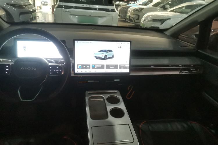 Used AION Y 2022 Plus 70 Enjoy Edition