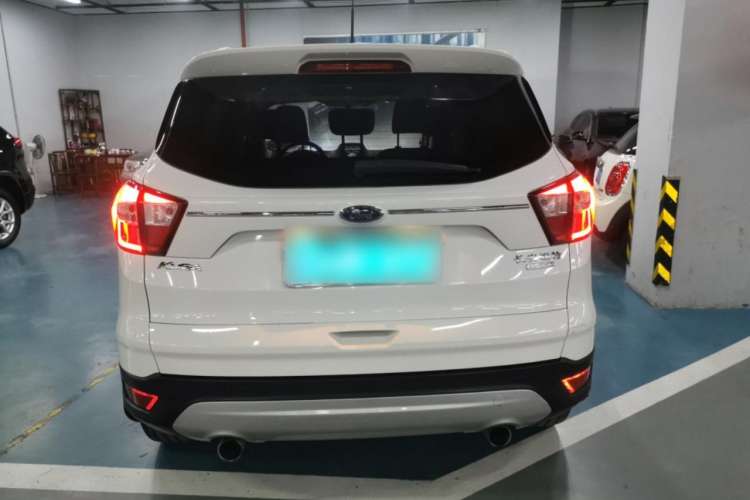 Used Ford Kuga 2017 EcoBoost 180 Two-Wheel-Drive Elite Trim