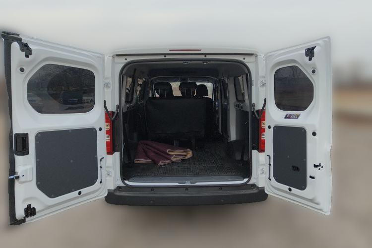 Used Wuling Yangguang 2025 Model 400km Bus Edition—Comfort Edition