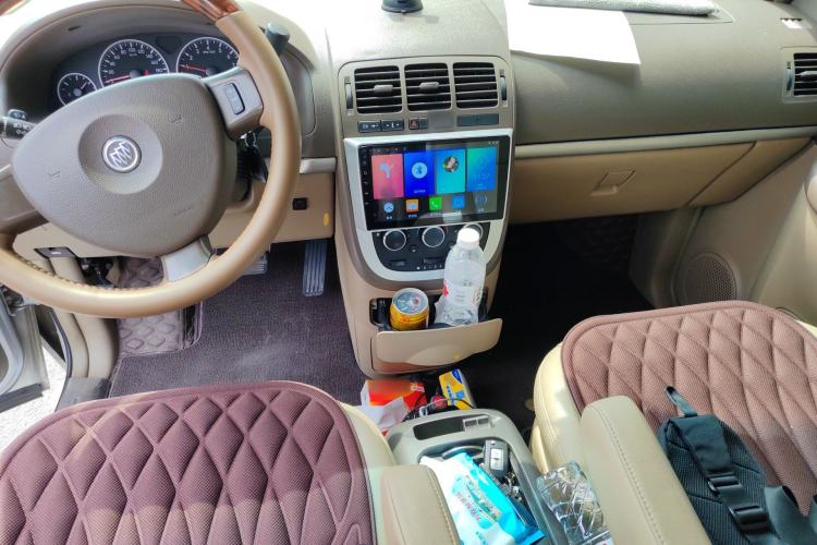 Used Buick GL8 2013 2.4L Classic Edition Center Console