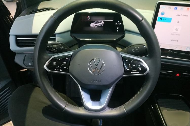 Used Volkswagen ID.4 X 2025 Smart Version Pure & Intelligent Enjoyment Edition