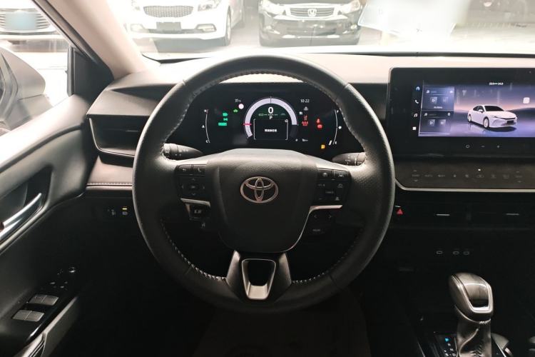 Used Toyota Camry 2024 Dual-Motor 2.0 HGVP Luxury Edition Steering Wheel