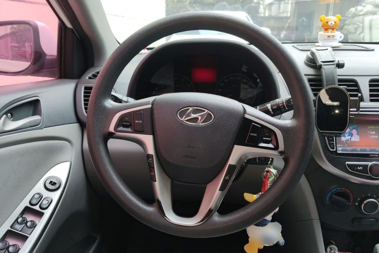 Used Hyundai Verna (older generation) 2014 1.4L Automatic Smart GLS