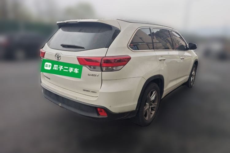 Used Toyota Highlander 2018 2.0T Four-Wheel Drive Luxury Version 7 Seats China VI Standard Rear Right 45 Deg