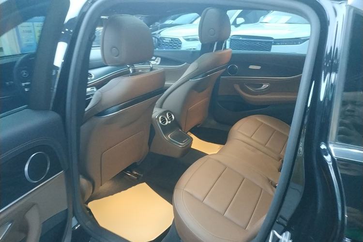 Used Mercedes-Benz E-Class 2021 Restyled E 300 L Sporty and Stylish Edition
