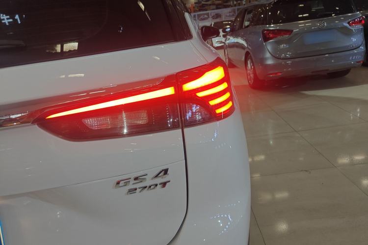 Used GAC Trumpchi GS4 2021 270T Automatic Elite Tech Edition Right Rear Taillight