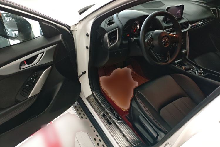 Used Mazda CX-4 2016 2.0L Automatic 2WD Blue Sky Dynamic Edition