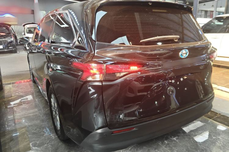 Used Toyota SIENNA 2021 2.5L Hybrid Comfort Edition