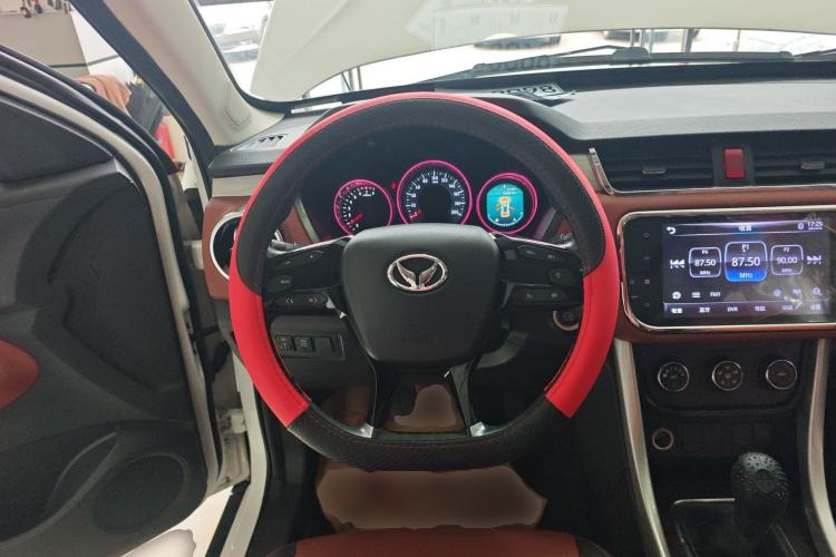 Used HYOSOW S3 2016 S3L 1.5L Manual Prestige Edition
