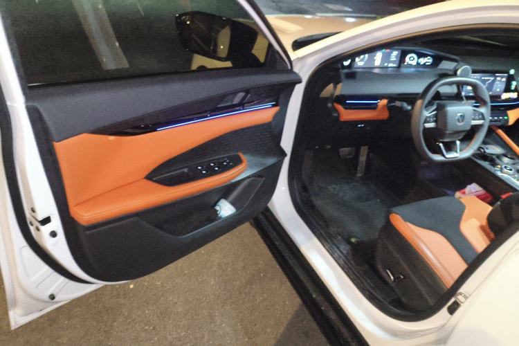 Used Changan UNI-V 2023 1.5T Sport Edition