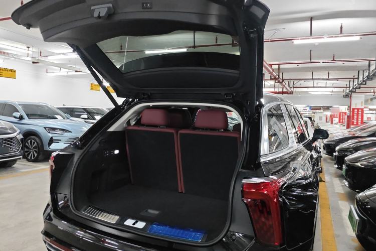 Used Hongqi E-HS9 2022 660 km Range Flagway Edition Six Seats
