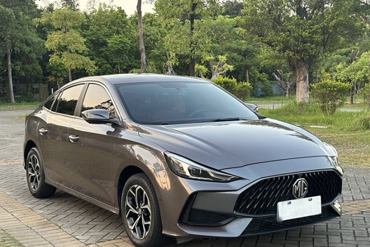 Used MG 5 2022 180 DVVT CVT Youth Luxury Edition