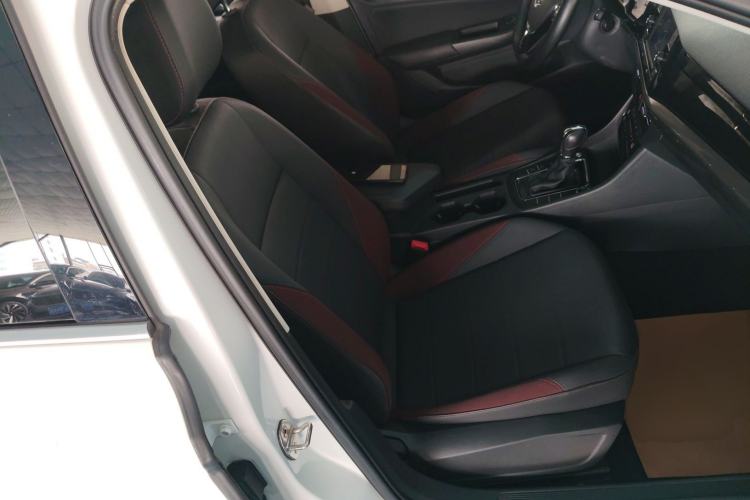 Used Volkswagen Bora 2020 1.5L Automatic Elite Version Right Front Seat