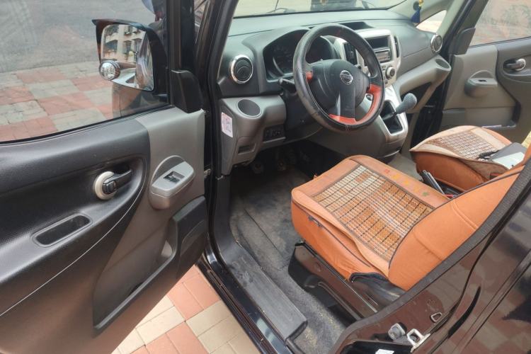 Used Nissan NV200 2013 1.6L Luxury Model China IV Standard
