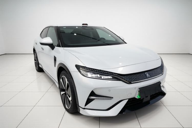 Used BYD Song L EV 2025 Intelligent Driving Version 662 km LiDAR Excellence Edition
