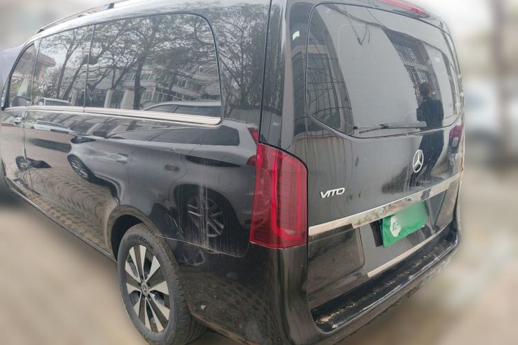 Used Mercedes-Benz Vito 2023 2.0T Elite Version 7 Seats Rear Left 45 Deg