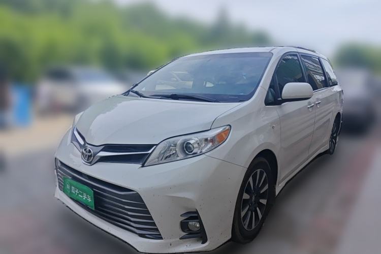Used Toyota SIENNA 2018 3.5L Two-Wheel Drive XLE 7-Seater U.S. Specification Guazi used car, China used car export, Used car for sale, Used cars, Cheapest cars for sale