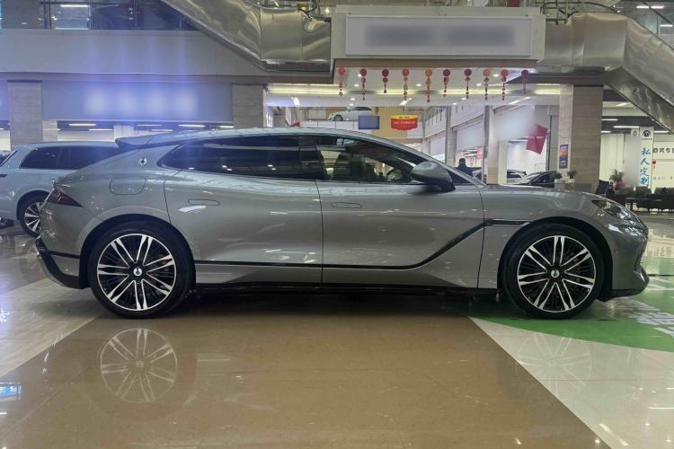 Used Denza Z9GT 2024 1100 Four-Wheel Drive Ultra Version