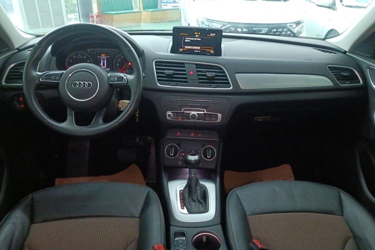 Used Audi Q3 2018 30th Anniversary Edition 30 TFSI Fashion Model
