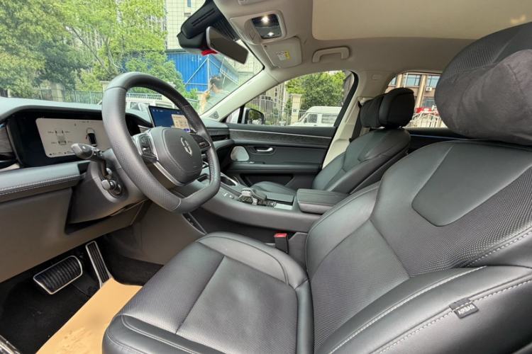 Used Hima AITO M5 2022 Extended-Range Four-Wheel Drive Performance Version
