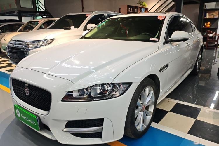 Used Jaguar XF 2016 XF 2.0T Two-Wheel-Drive R-Sport Sport Edition