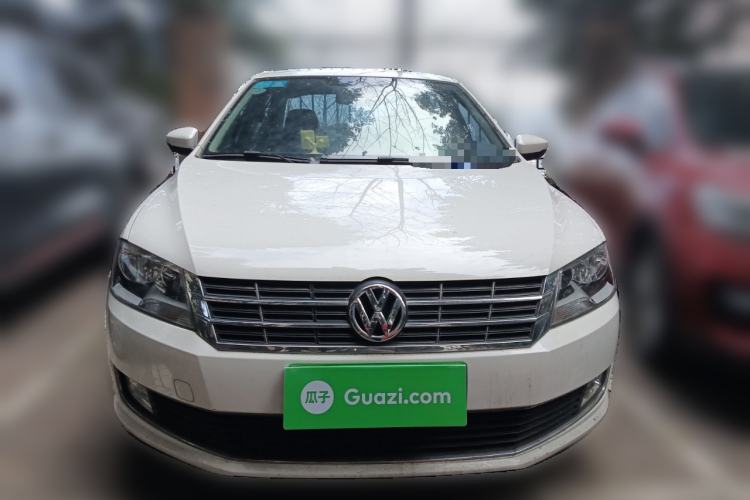 Used Volkswagen Lavida 2013 Restyled Classic 1.6L Manual Comfort Edition