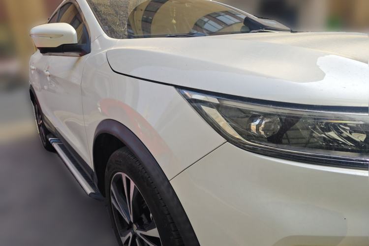 Used Nissan Qashqai 2021 2.0L CVT Luxury Edition Front Right 45 Deg