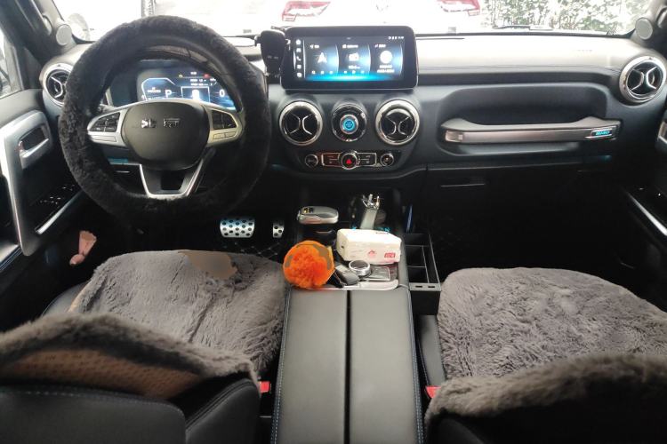 Used BAIC Off-Road BJ40 2023 2.0T Automatic Four-Wheel Drive Urban Hunter Edition Chivalrous Type