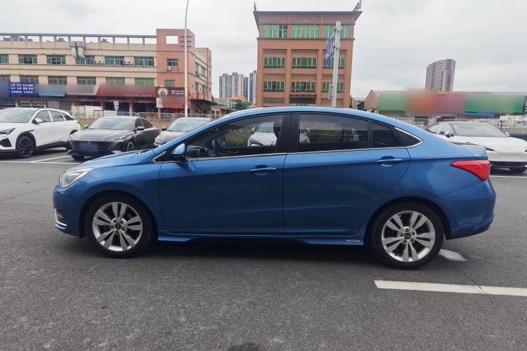 Used Chery Arrizo 5 2016 1.5L CVT Trendsetting Edition Exterior 6