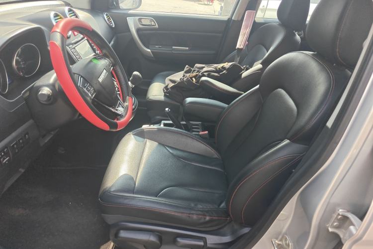 Used Haval H6 2015 Upgraded Model 1.5T Manual Two-Wheel Drive Elite Version