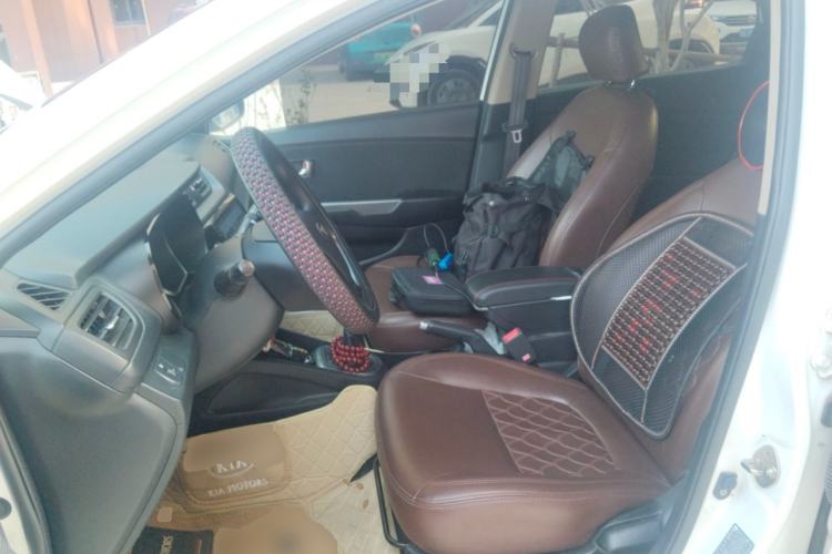 Used Kia K2 2015 Sedan 1.4L MT GLS