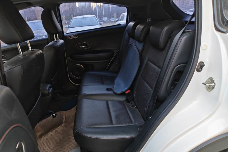 Used Honda XR-V 2015 1.8L VTi CVT Luxury Edition
