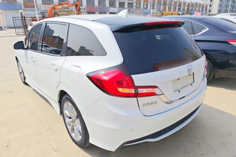 Used Honda Jade 2017 1.8L automatic Comfort version 5 seats
