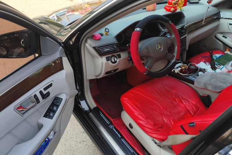 Used Mercedes-Benz E-Class 2011 E 300 L Elegant Model
