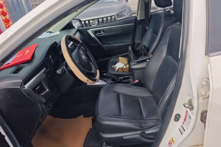 Used Toyota Corolla 2014 1.6L CVT GL-i Leather Edition Left Front Seat