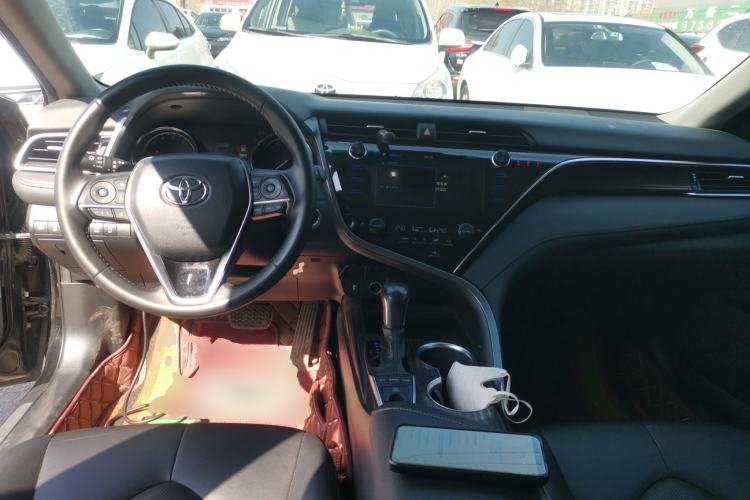 Used Toyota Camry 2019 2.5G Luxury Edition China VI Standard
